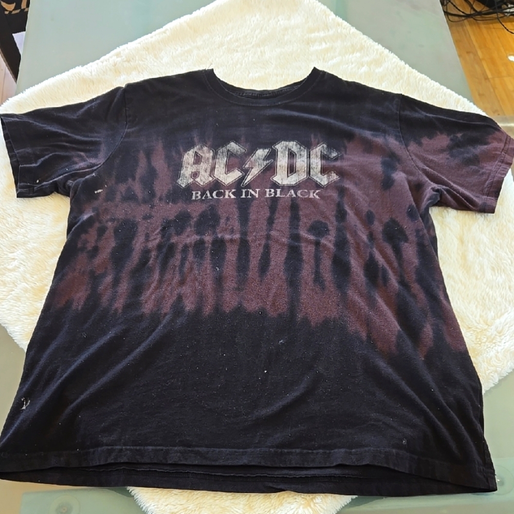 Men's AC/DC Back in Black Tie-Dye T-Shirt